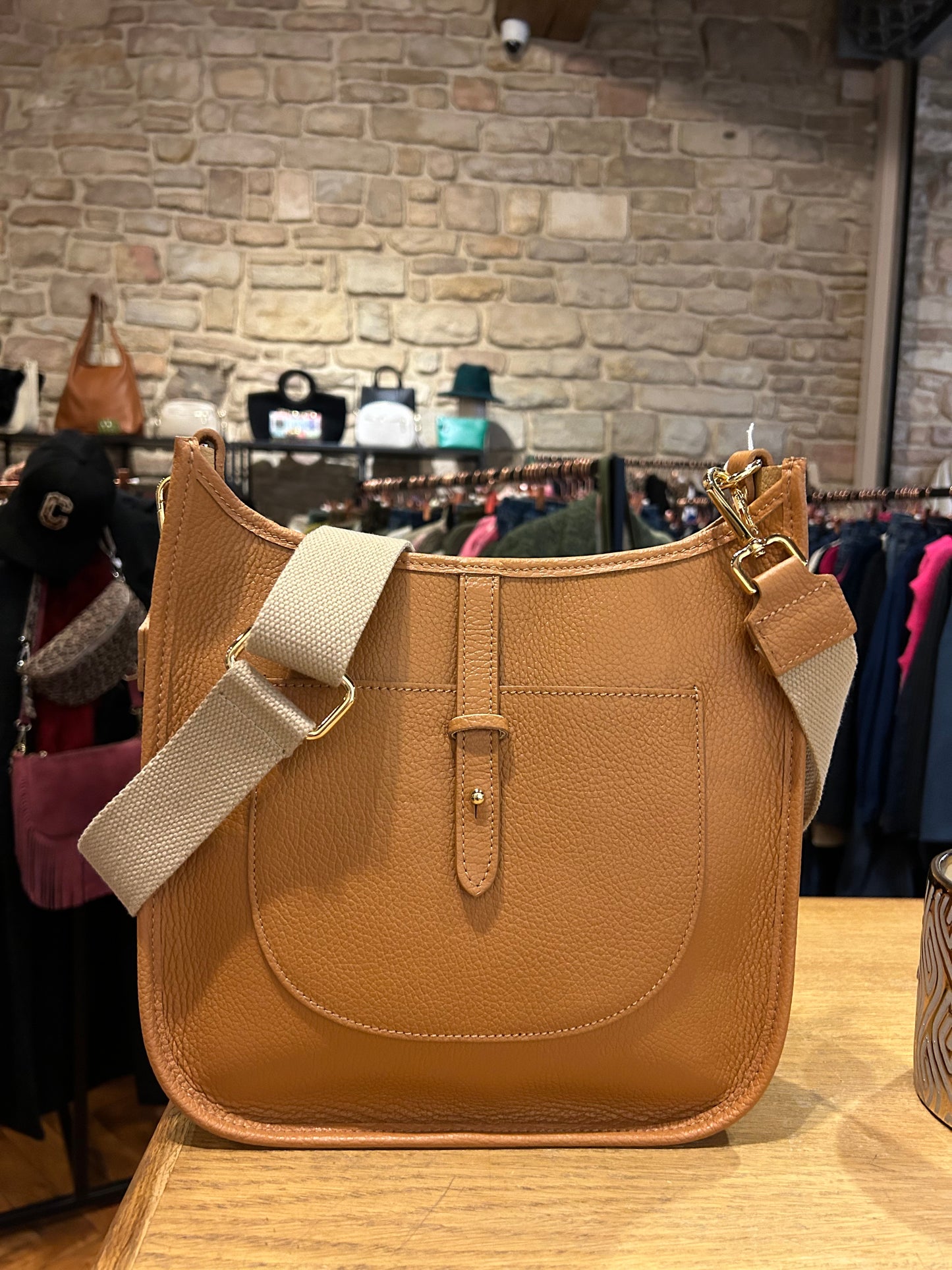 Sac Hector camel